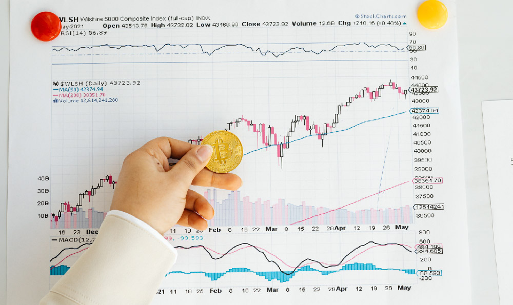 中国银行外汇牌价表分析_欧元兑换人民币汇率波动_人民币对外币汇率表