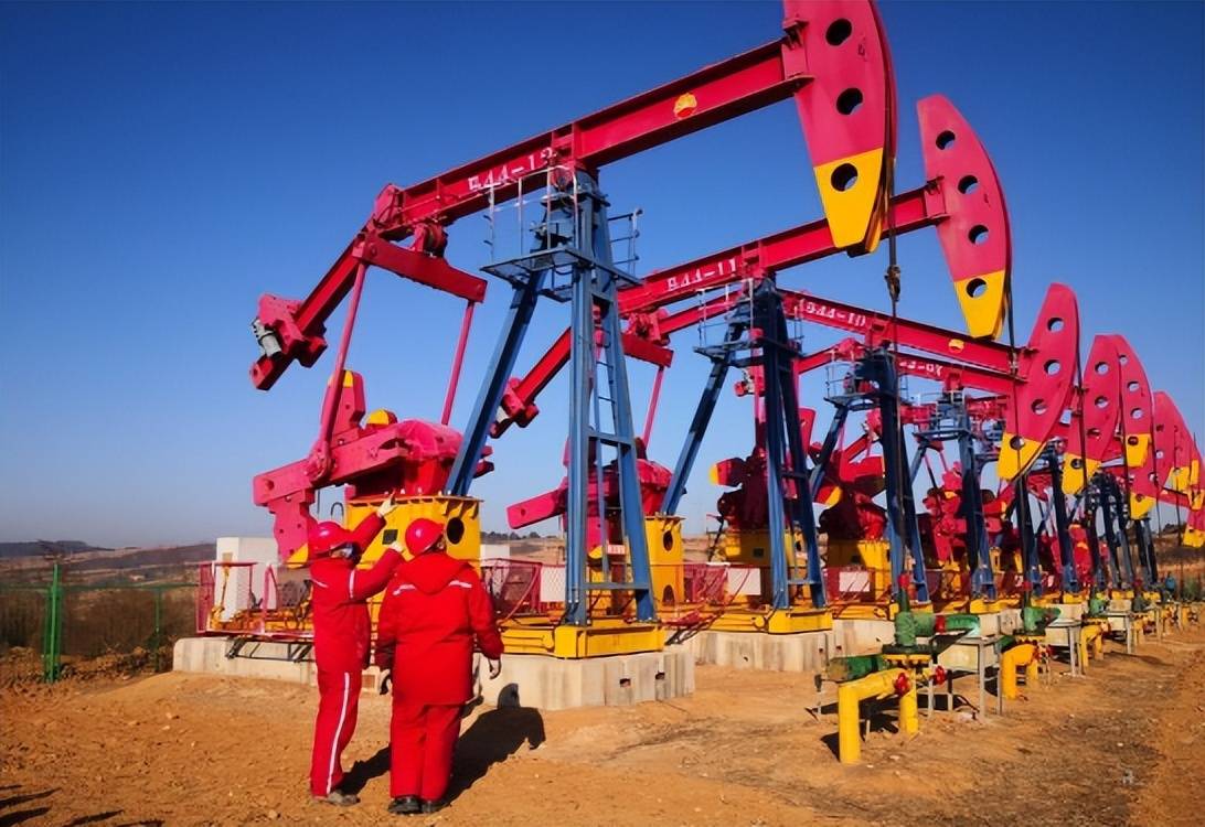 全球能源博弈_原油长输站_中国战略石油储备