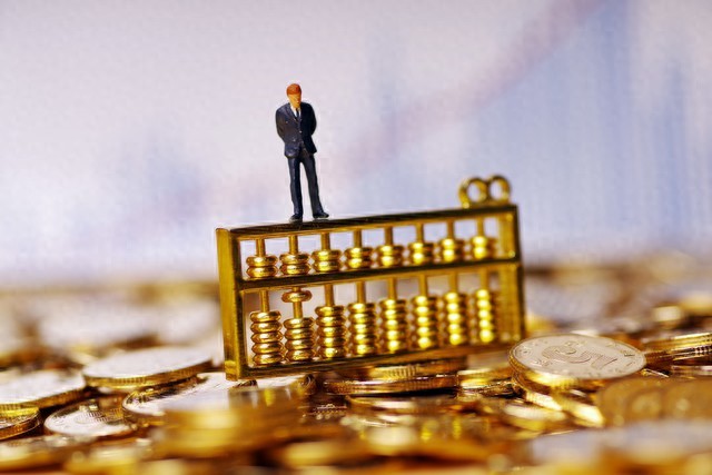 黄金坑识别信号_交割日投资误区_期指交割日 时间