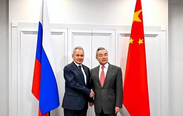 中法贸易合作_法国总理访华对股票_法国对华经济政策