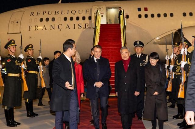 中法贸易合作_法国总理访华对股票_法国对华经济政策