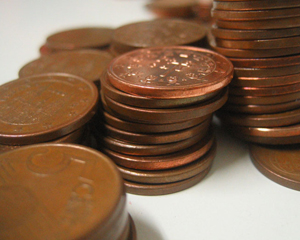 国际原油指数快讯通_美元涨原油重挫3.3%_沙特宣布对也门实行为期五天的人道主义停火