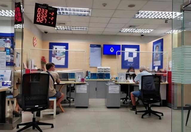 机场换汇避坑攻略_工行外汇牌价实时汇率_春节出境游外币兑换