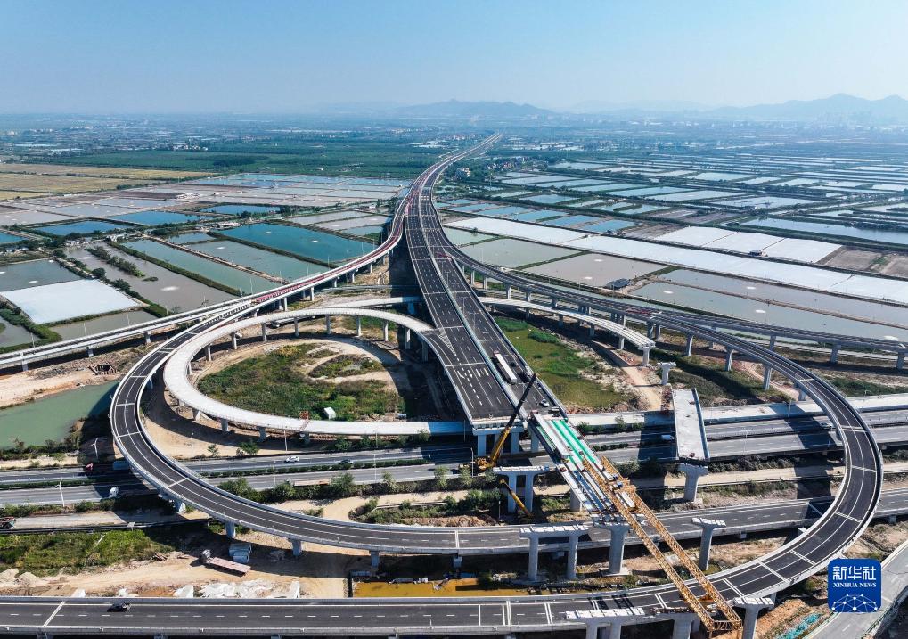 中国经济社会变革数据_我国外汇储备变化_新时代中国发展成就数据