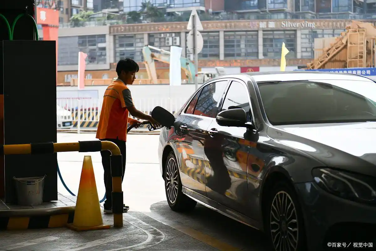 原油变化率_国际原油价格走势分析_美联储加息影响原油价格