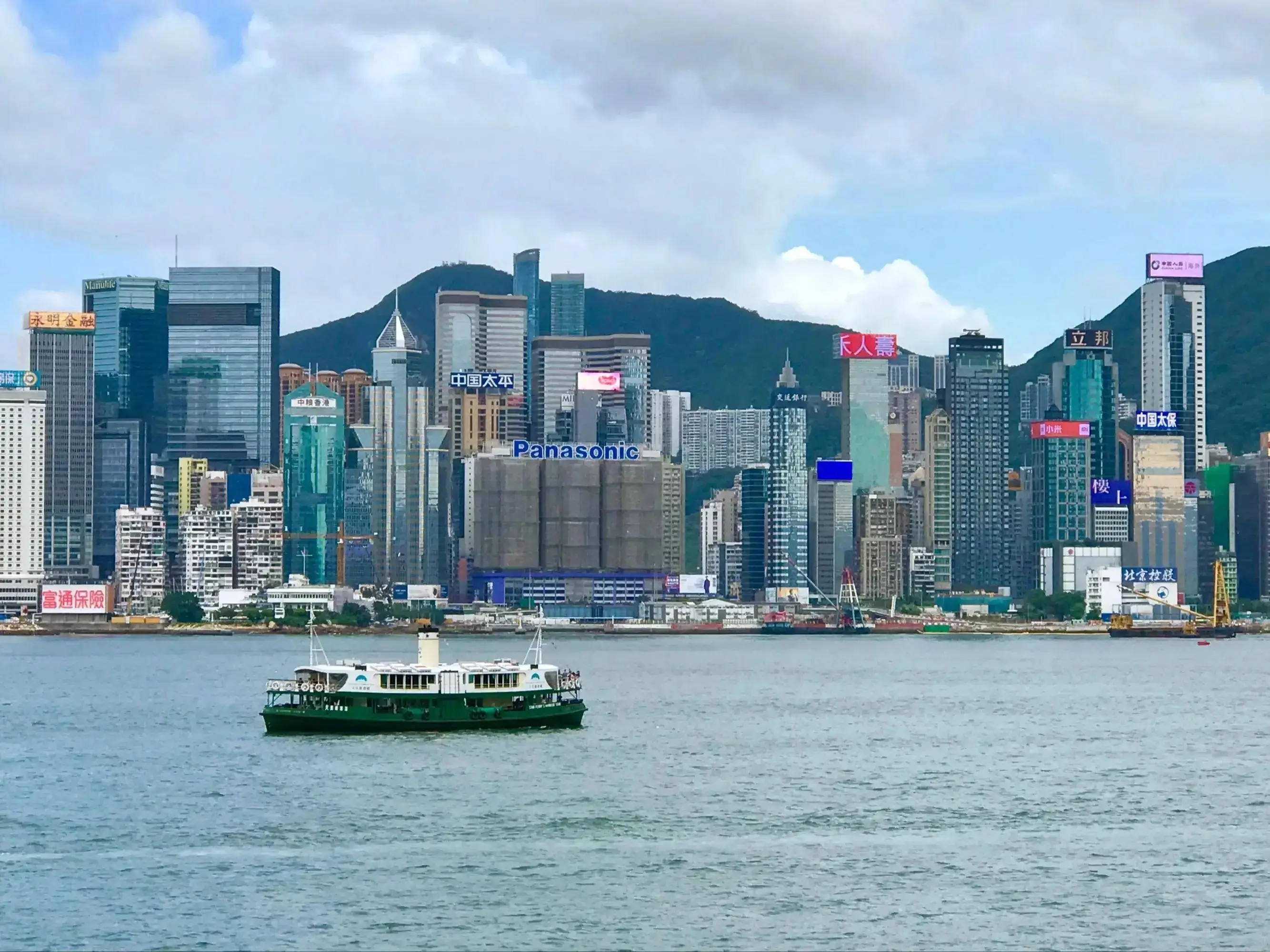 伦敦金属交易所停止非美元交易_美元币种图片_美元霸权地位受到挑战